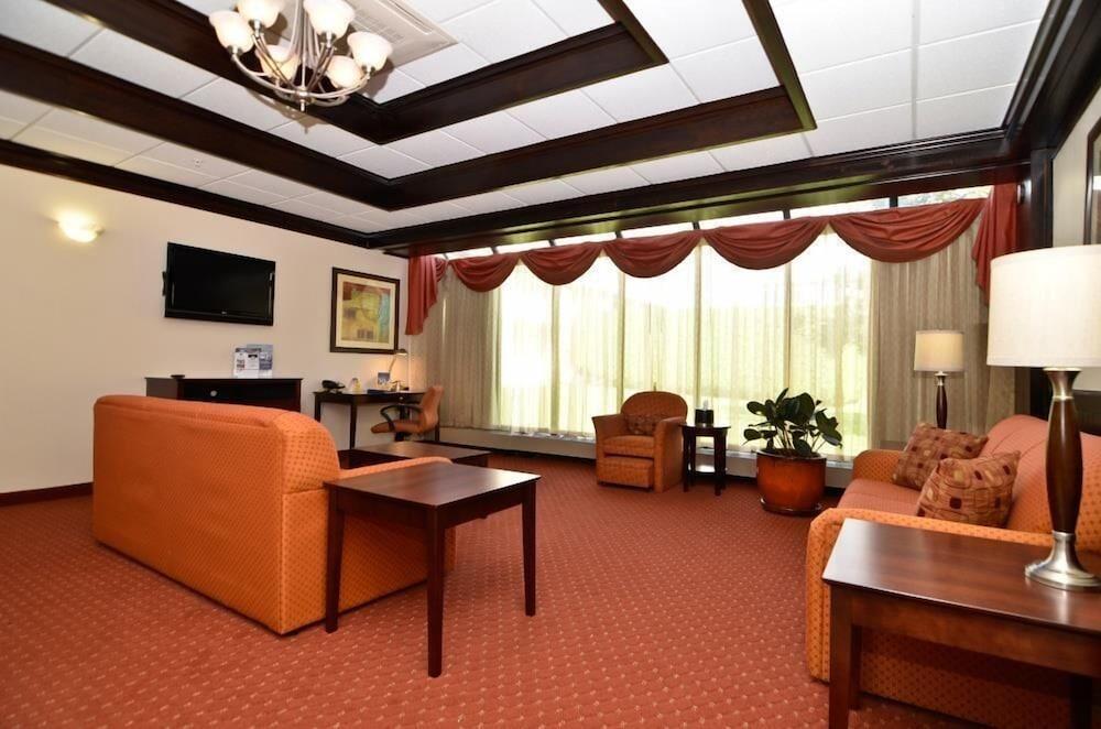 Best Western Plus Plattsburgh Exterior foto